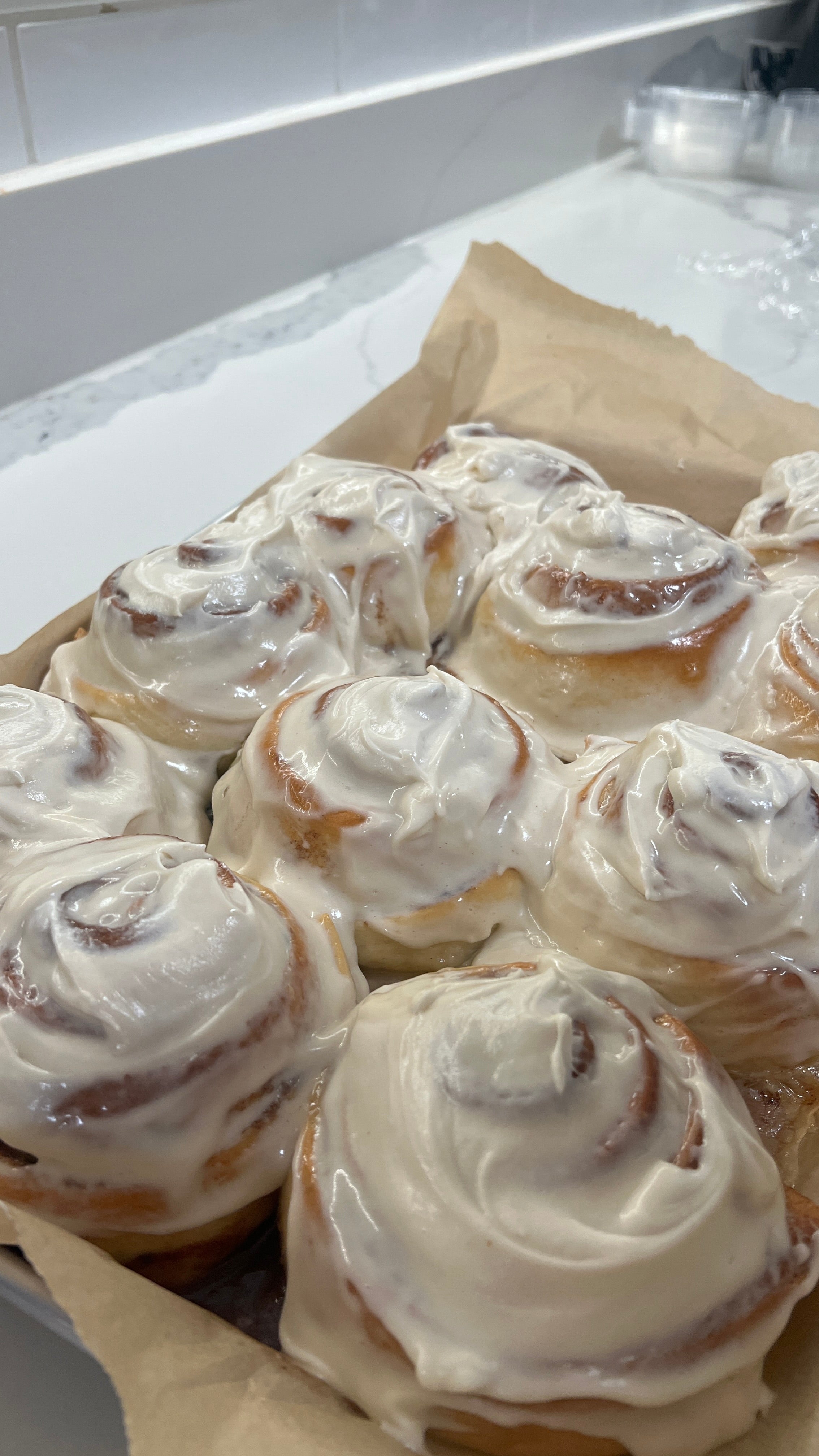 Funfetti Cinnamon Rolls🌈